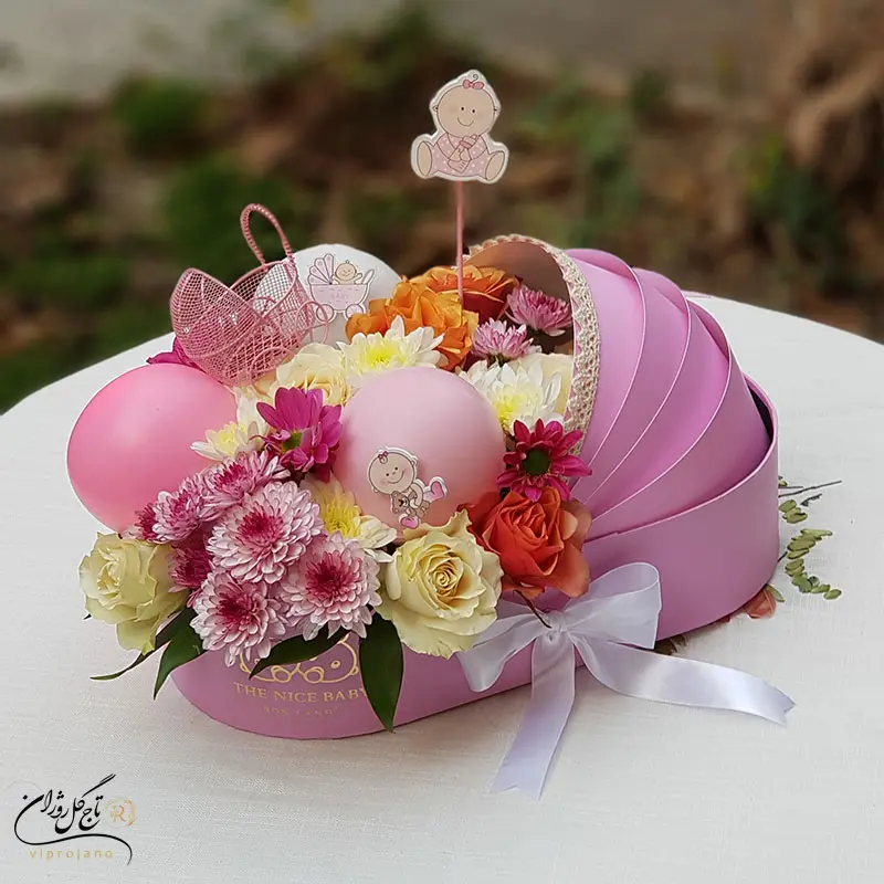 باکس گل برای نوزاد تازه متولد شده